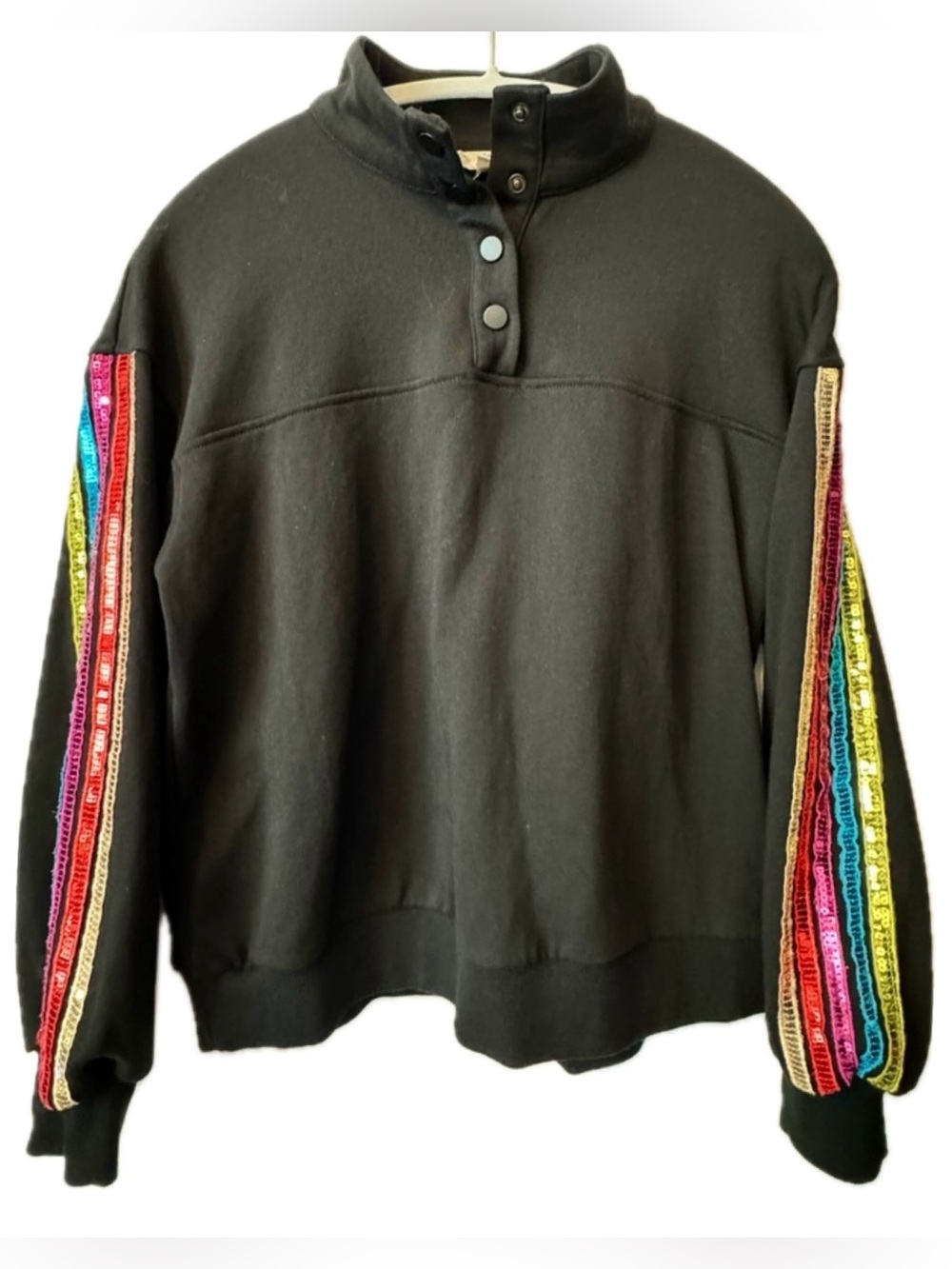 ENTRO Black Rainbow Stripe Sleeve Snap Mock Neck Sweatshirt Small